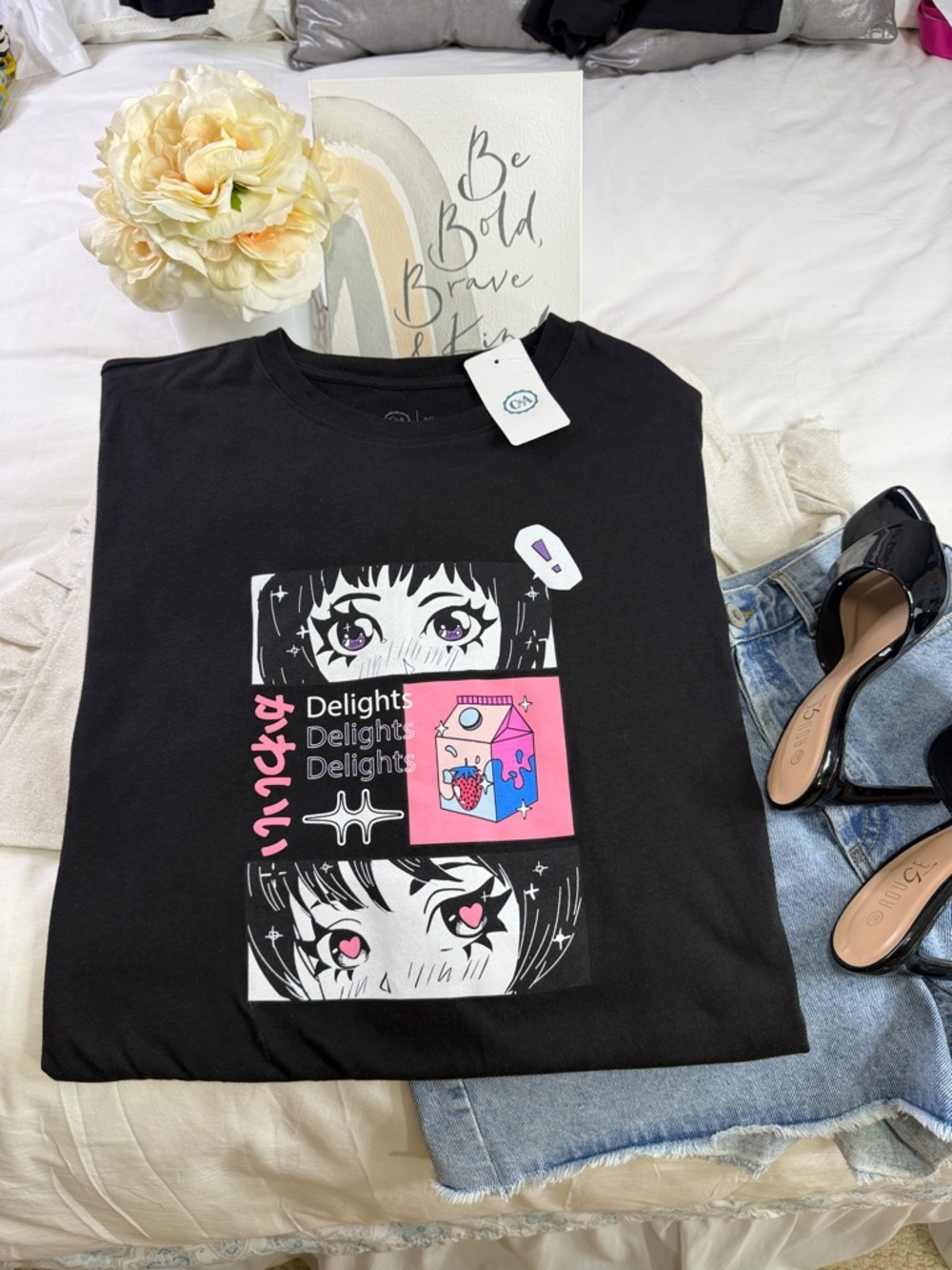 Japanese Harajuku and kawaii aesthetic Graphic Tee Y2K
